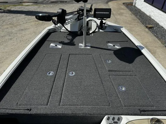 Slide: The Image of SeaArk BC 190 2024 - 11