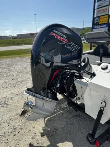 Slide: The Image of SeaArk BC 190 2024 - 5