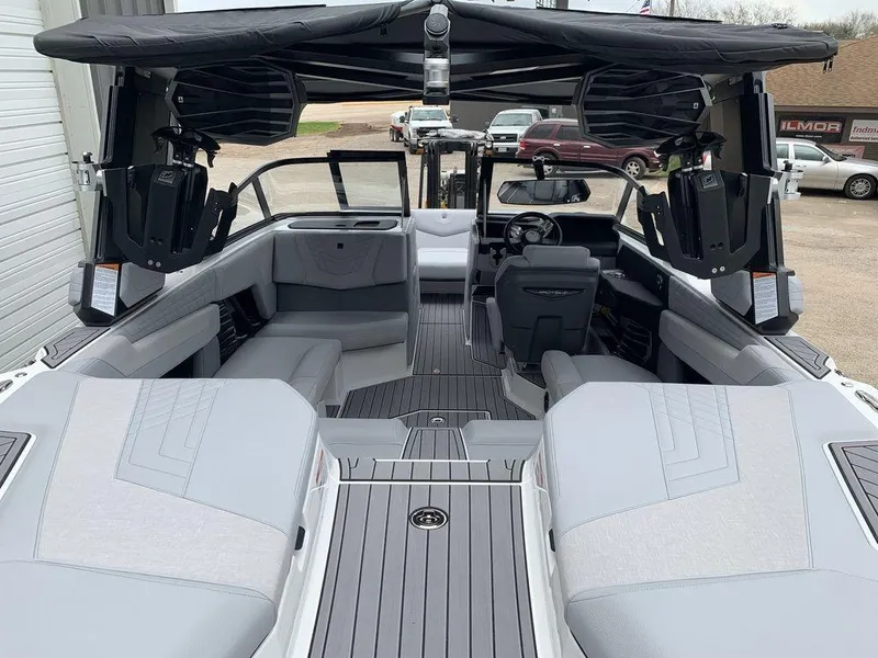 Slide: The Image of Nautique Super Air Nautique G21 2024 - 3