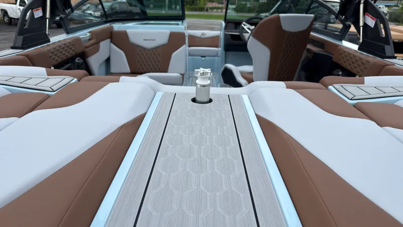 Slide: The Image of Mastercraft XT20 2027 - 14