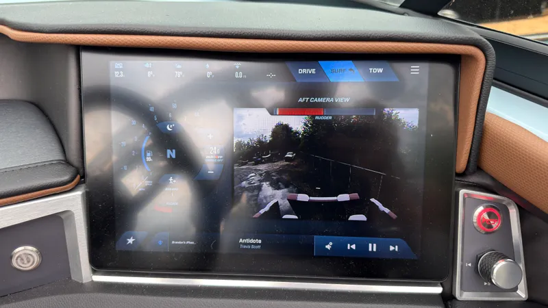 Slide: The Image of Mastercraft XT20 2027 - 45