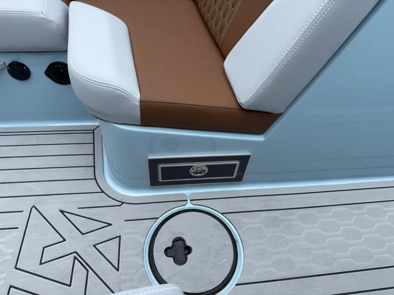 Slide: The Image of Mastercraft XT20 2027 - 29