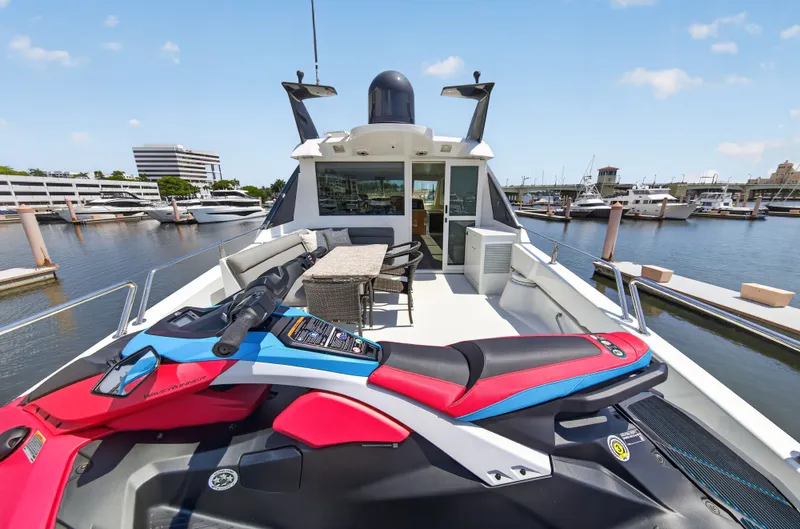 Slide: The Image of Lazzara Yachts 80 SL 2001 - 69