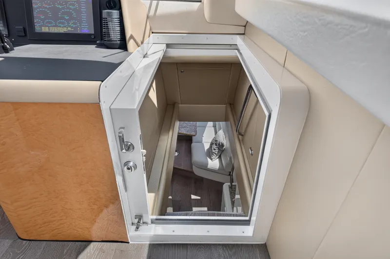 Slide: The Image of Lazzara Yachts 80 SL 2001 - 63