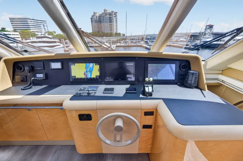 Slide: The Image of Lazzara Yachts 80 SL 2001 - 57