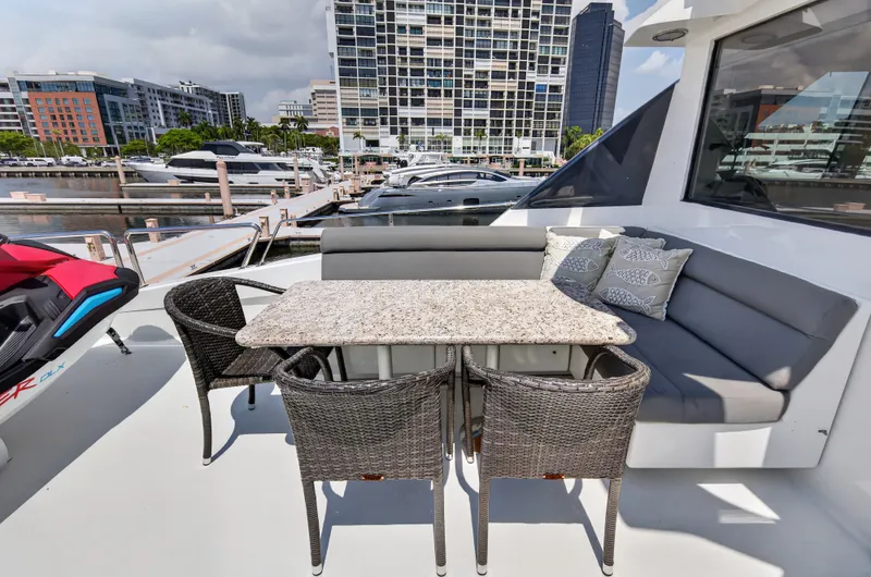 Slide: The Image of Lazzara Yachts 80 SL 2001 - 65