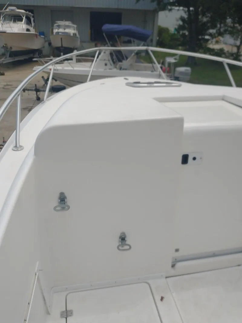 Slide: The Image of SeaVee 320I 2004 - 5