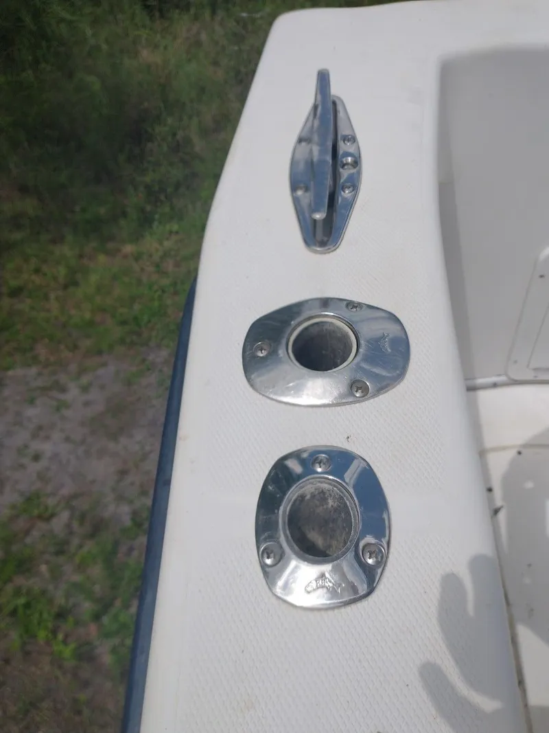 Slide: The Image of SeaVee 320I 2004 - 8