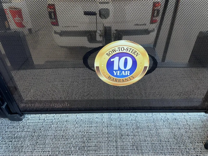 Slide: The Image of 2024 Barletta CORSA 23UCA with 10-year bow-to-stern warranty badge - 31