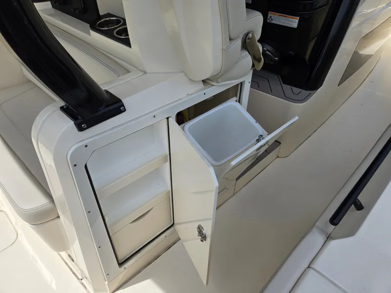 Slide: The Image of Scout 377 LXF 2025 - 10