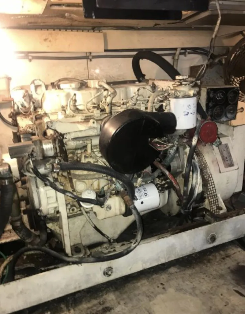 Slide: The Image of Ocean Yachts 55 Super Sport 1989 - 30