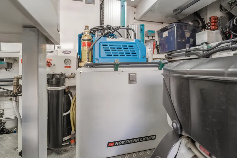 Slide: The Image of Van der Valk Continental 2016 - 68