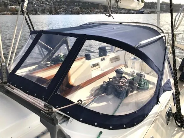 Slide: The Image of Dodger port view - 10