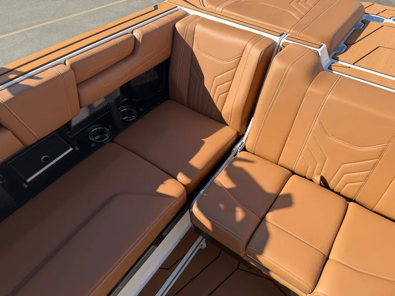 Slide: The Image of Malibu 25 LSV 2027 - 21