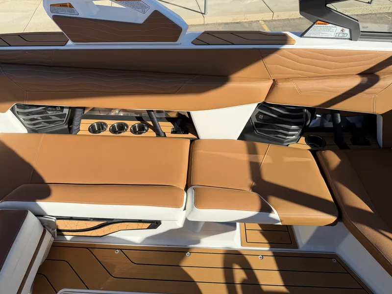 Slide: The Image of Nautique G23 2027 - 23