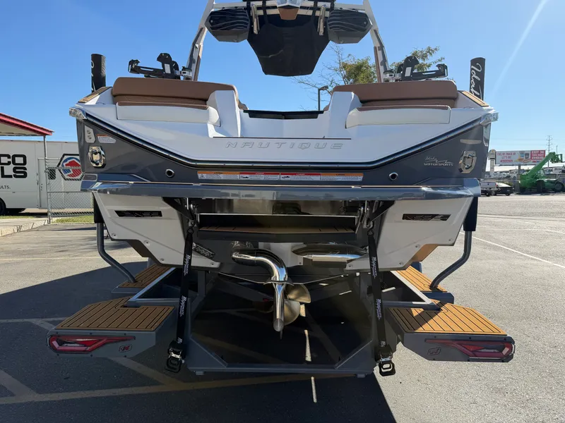 Slide: The Image of Nautique G23 2027 - 3
