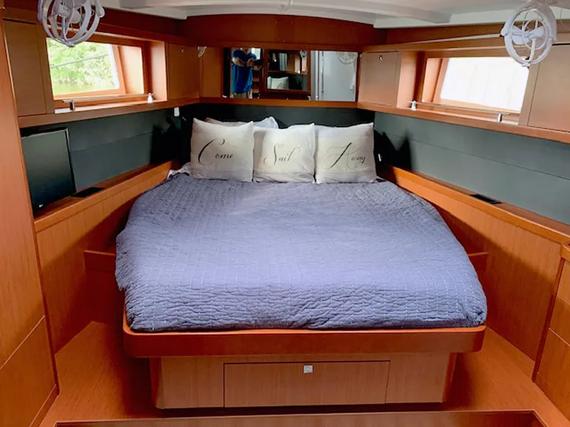 Slide: The Image of 2019 Beneteau Oceanis 48 - Master cabin - 31