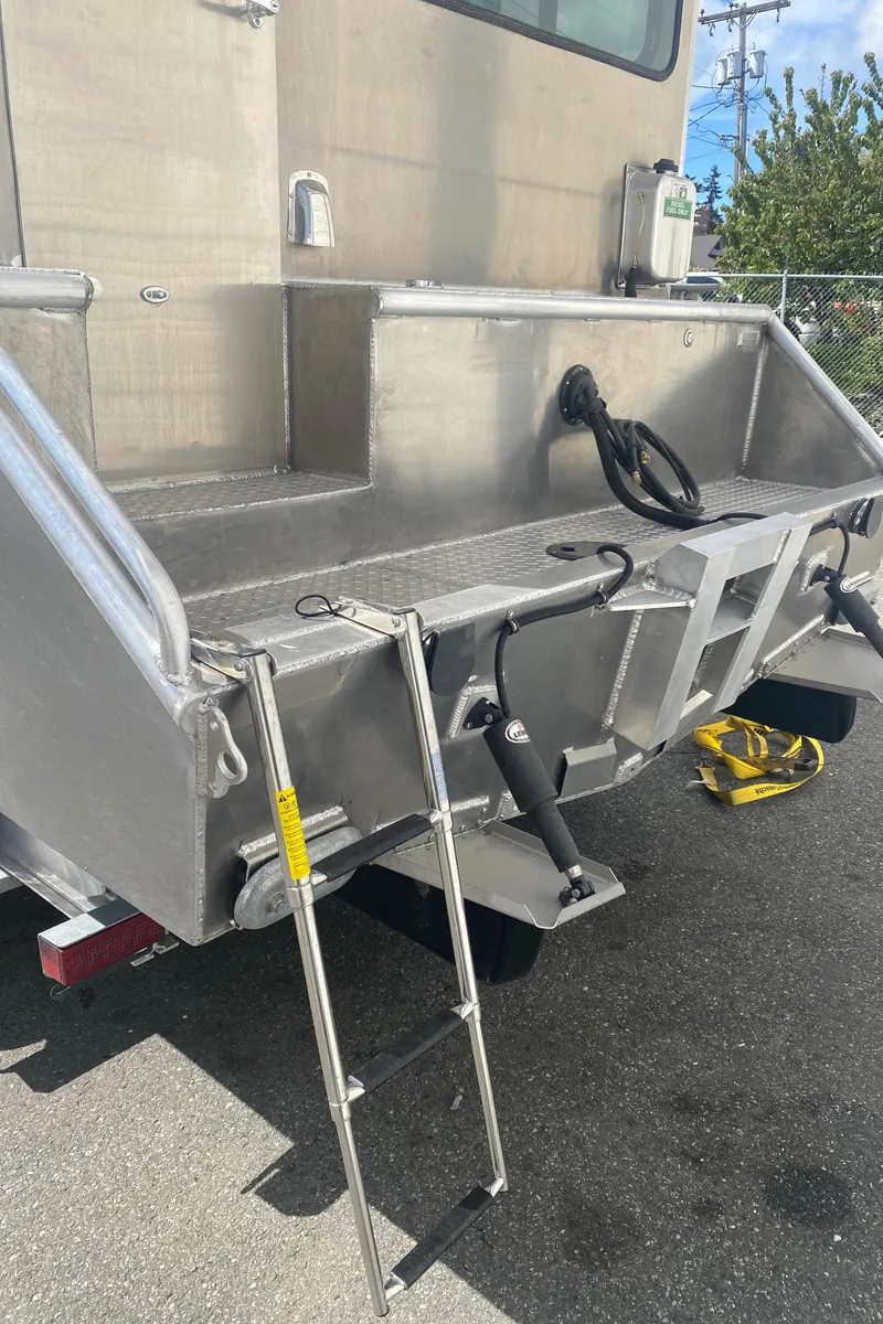 Slide: The Image of Rated to 350hp - 4