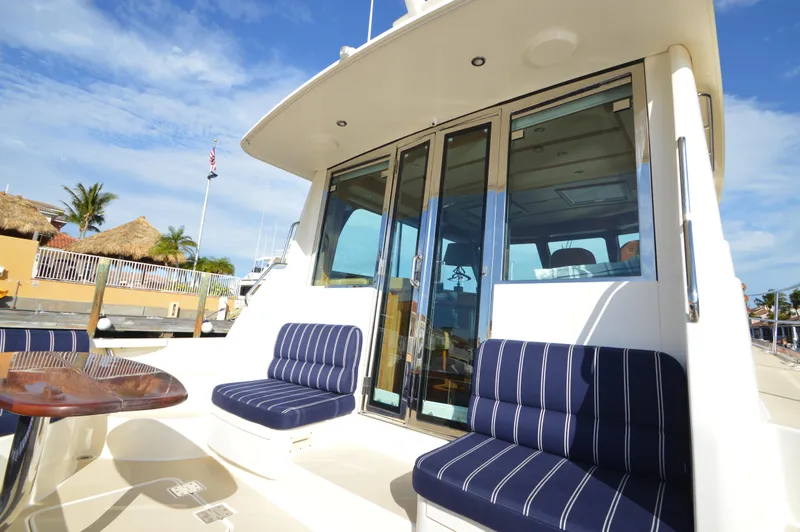 Slide: The Image of Sabreline 42 Salon Express 2013 - 10