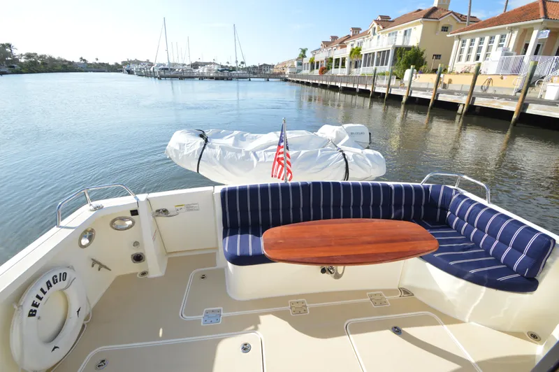 Slide: The Image of Sabreline 42 Salon Express 2013 - 12