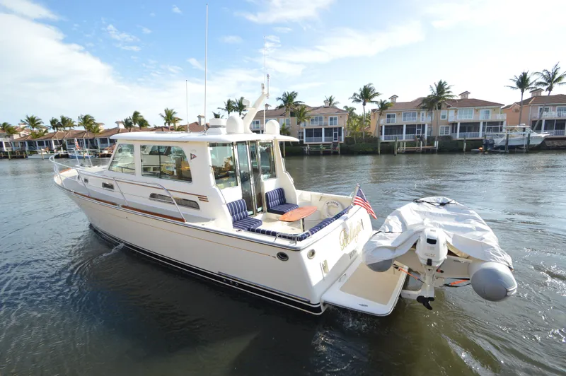 Slide: The Image of Sabreline 42 Salon Express 2013 - 2