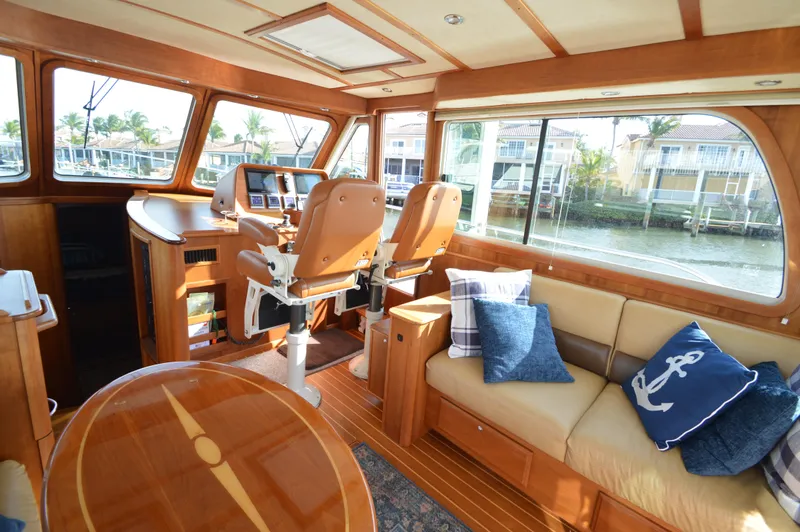 Slide: The Image of Sabreline 42 Salon Express 2013 - 22