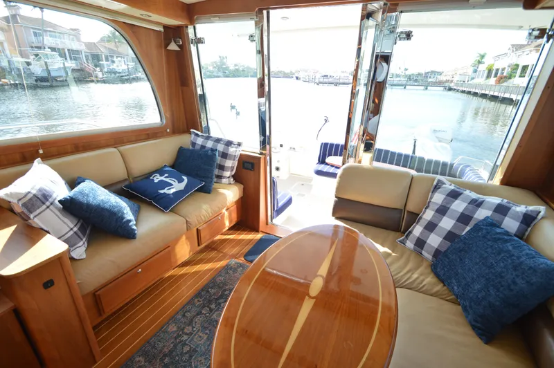 Slide: The Image of Sabreline 42 Salon Express 2013 - 24