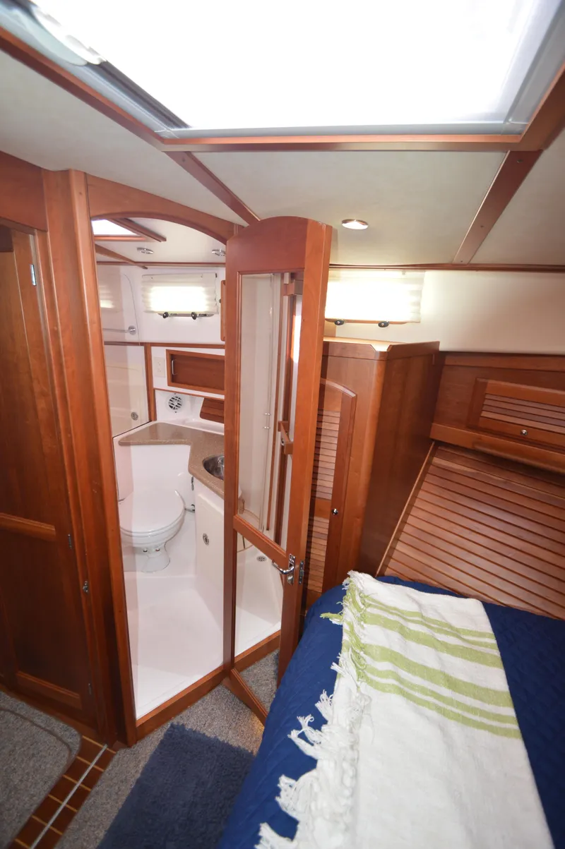 Slide: The Image of Sabreline 42 Salon Express 2013 - 37