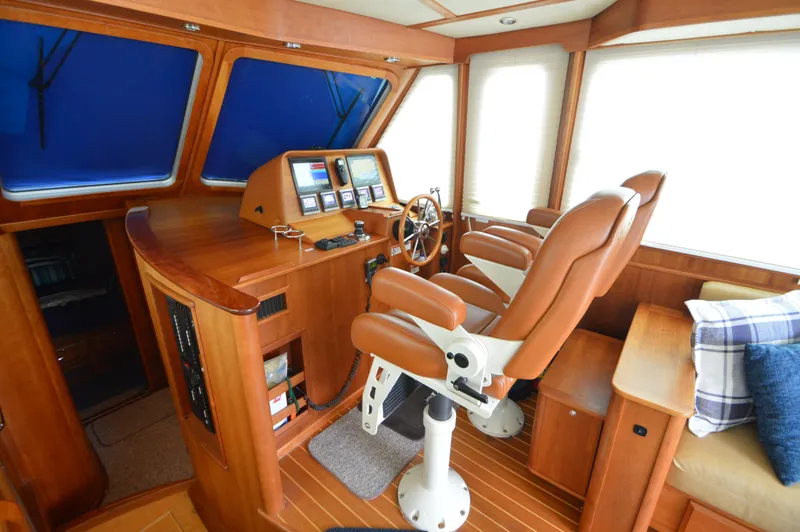 Slide: The Image of Sabreline 42 Salon Express 2013 - 50