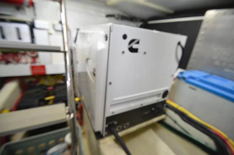 Slide: The Image of Sabreline 42 Salon Express 2013 - 55