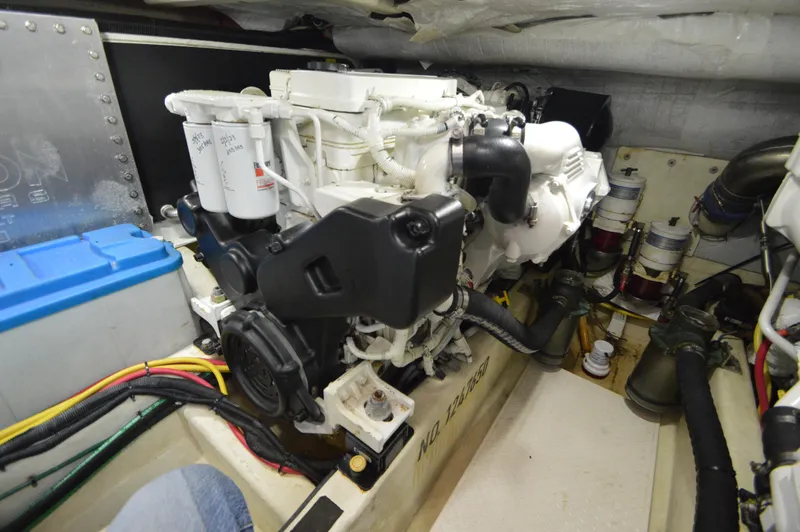 Slide: The Image of Sabreline 42 Salon Express 2013 - 56