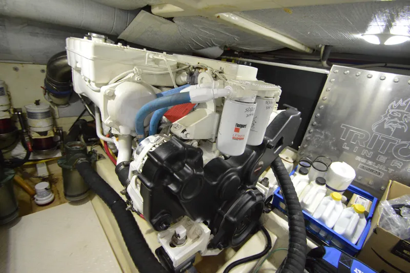 Slide: The Image of Sabreline 42 Salon Express 2013 - 57