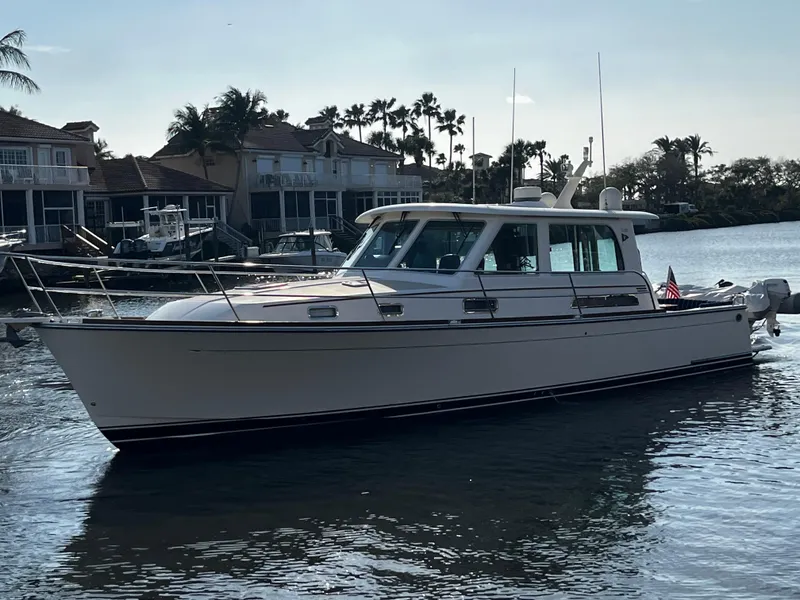 Slide: The Image of Sabreline 42 Salon Express 2013 - 67