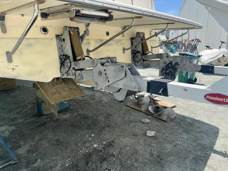 Slide: The Image of Sabreline 42 Salon Express 2013 - 72