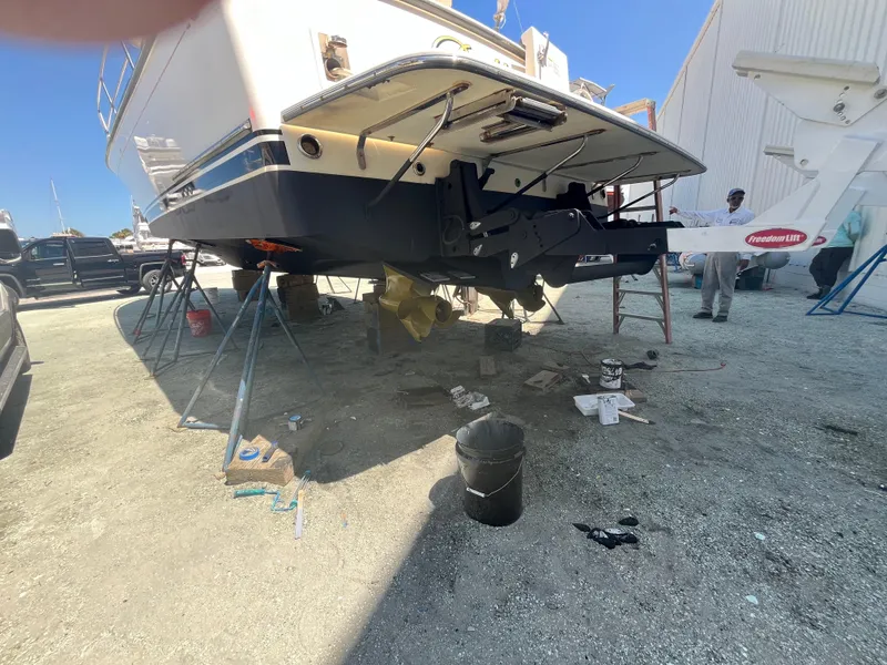 Slide: The Image of Sabreline 42 Salon Express 2013 - 76