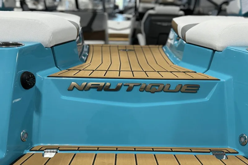 Slide: The Image of Nautique Super Air Nautique G23 2024 - 5