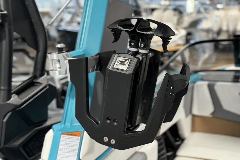 Slide: The Image of Nautique Super Air Nautique G23 2024 - 8