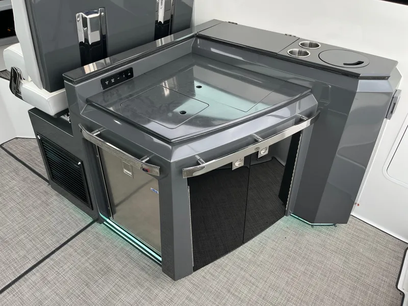 Slide: The Image of Cobalt A36 2020 - 11