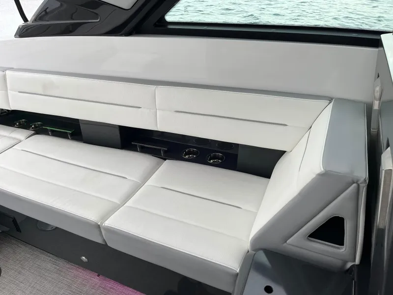 Slide: The Image of Cobalt A36 2020 - 9