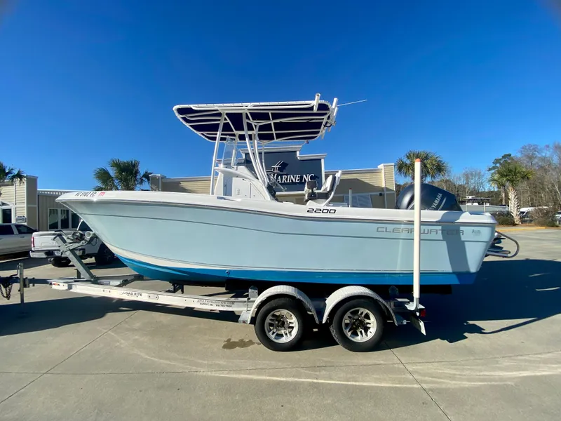 Slide: The Image of 2016 Clearwater 2200CC center console boat on a trailer. - 4