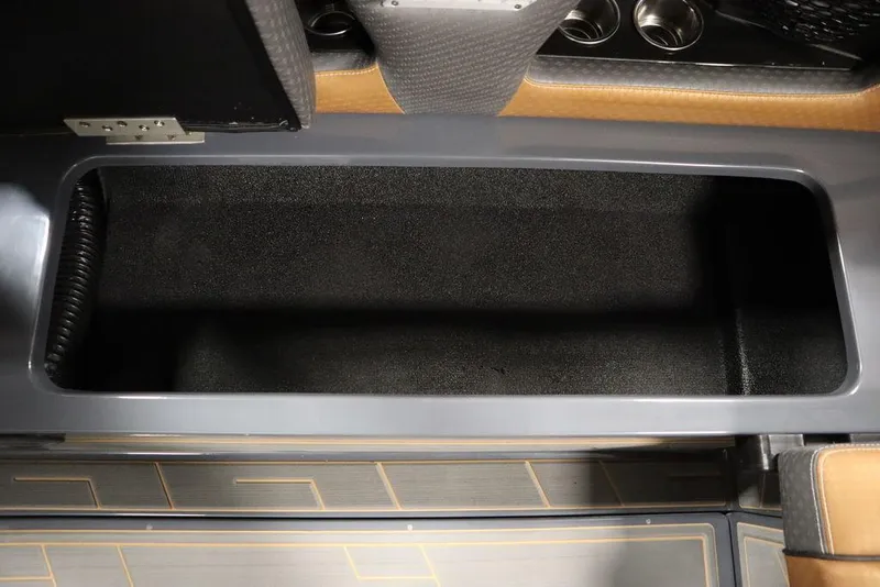 Slide: The Image of Supreme ZS232 2024 - 51