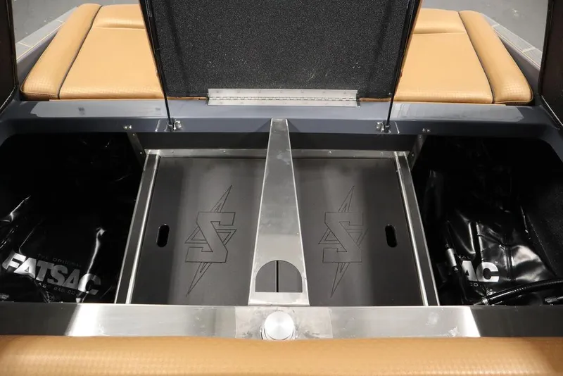 Slide: The Image of Supreme ZS232 2024 - 65