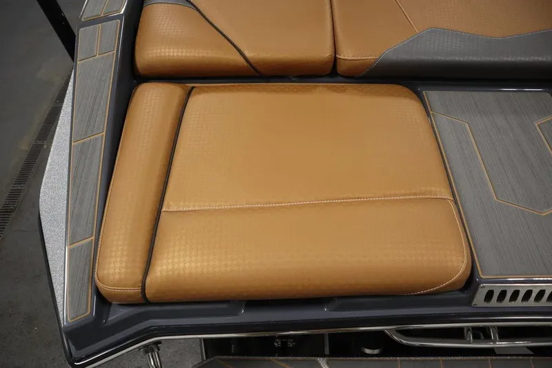 Slide: The Image of Supreme ZS232 2024 - 67