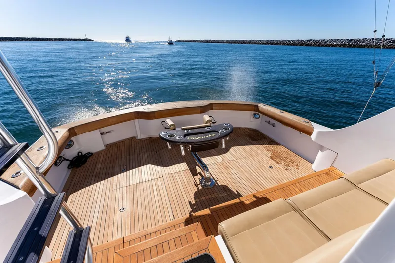 Slide: The Image of 2007 Hatteras 64 Convertible yacht deck with ocean view. - 43