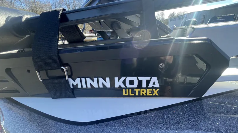 Slide: The Image of Skeeter FXR20 Select 2023 - 13