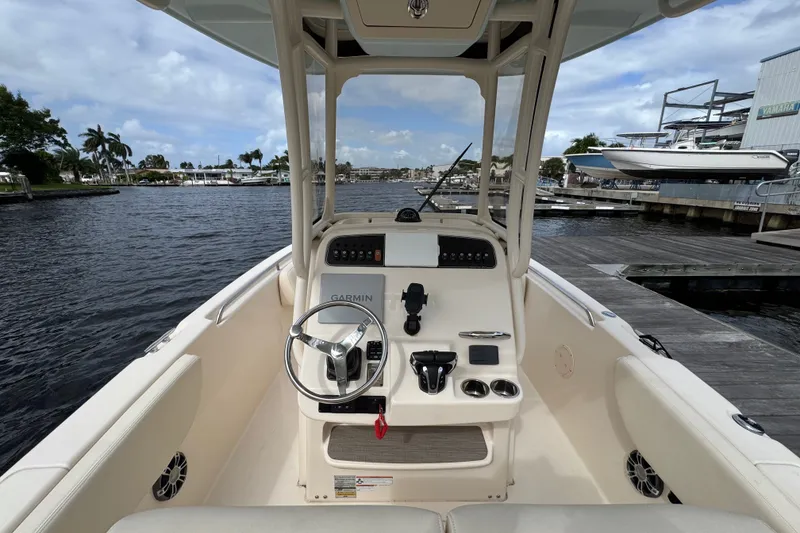 Slide: The Image of Grady-White Fisherman 257 2022 - 15