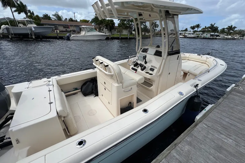 Slide: The Image of Grady-White Fisherman 257 2022 - 4