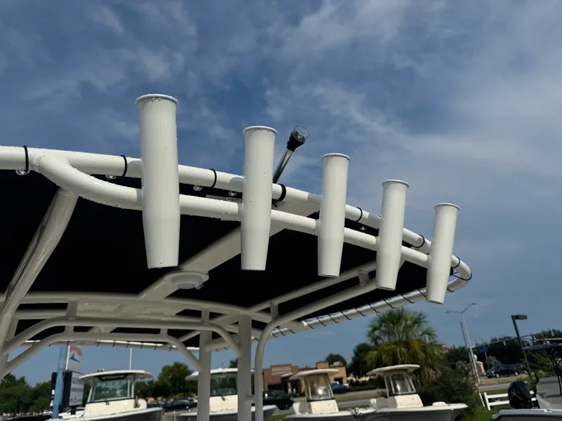 Slide: The Image of Boston Whaler 190 Montauk 2027 - 10