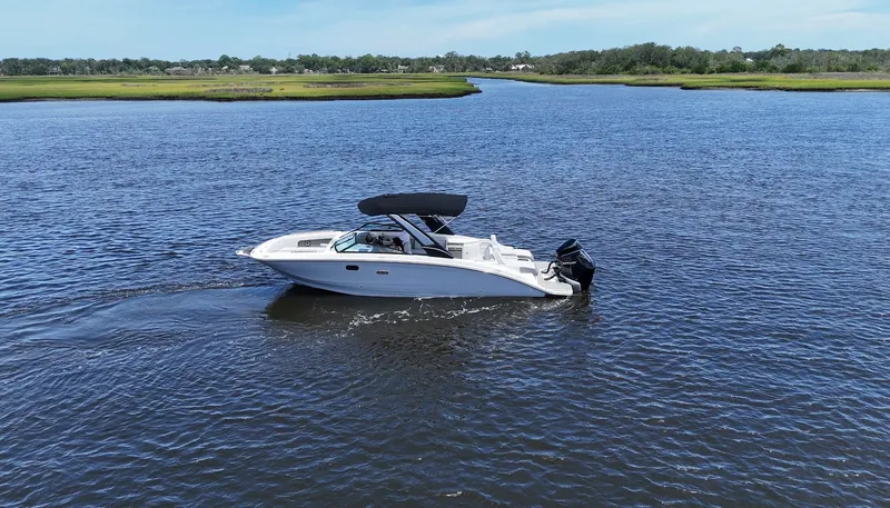 The Image of Sea Ray SDX 290 Outboard 2027 - 0