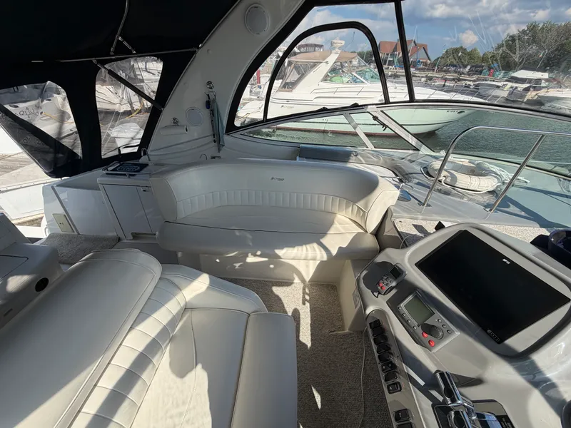 Slide: The Image of Cruisers 370 EXPRESS 2005 - 11